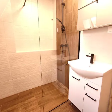 Pod Leszczyna Na Kaszubach Stężyca